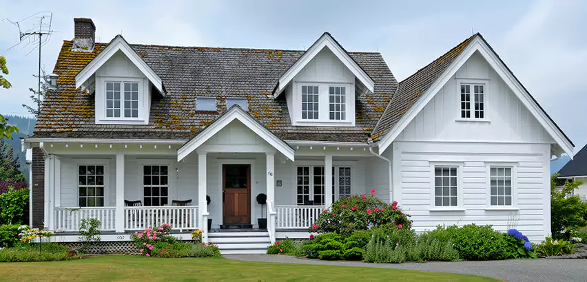 Professional Roofing and Siding Services in Matteson, IL