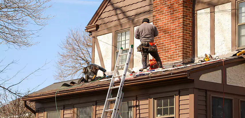 Roof Siding Trim Repair in Matteson